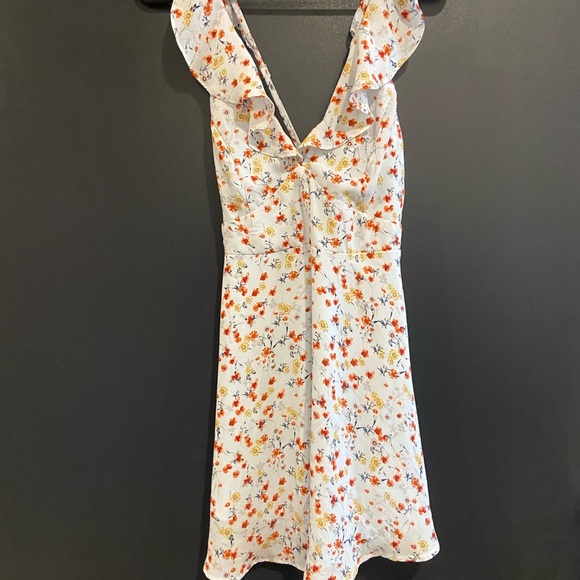 Lulu's Light Blue ‘By the Bouq’ Floral Dress - Picture 2 of 5